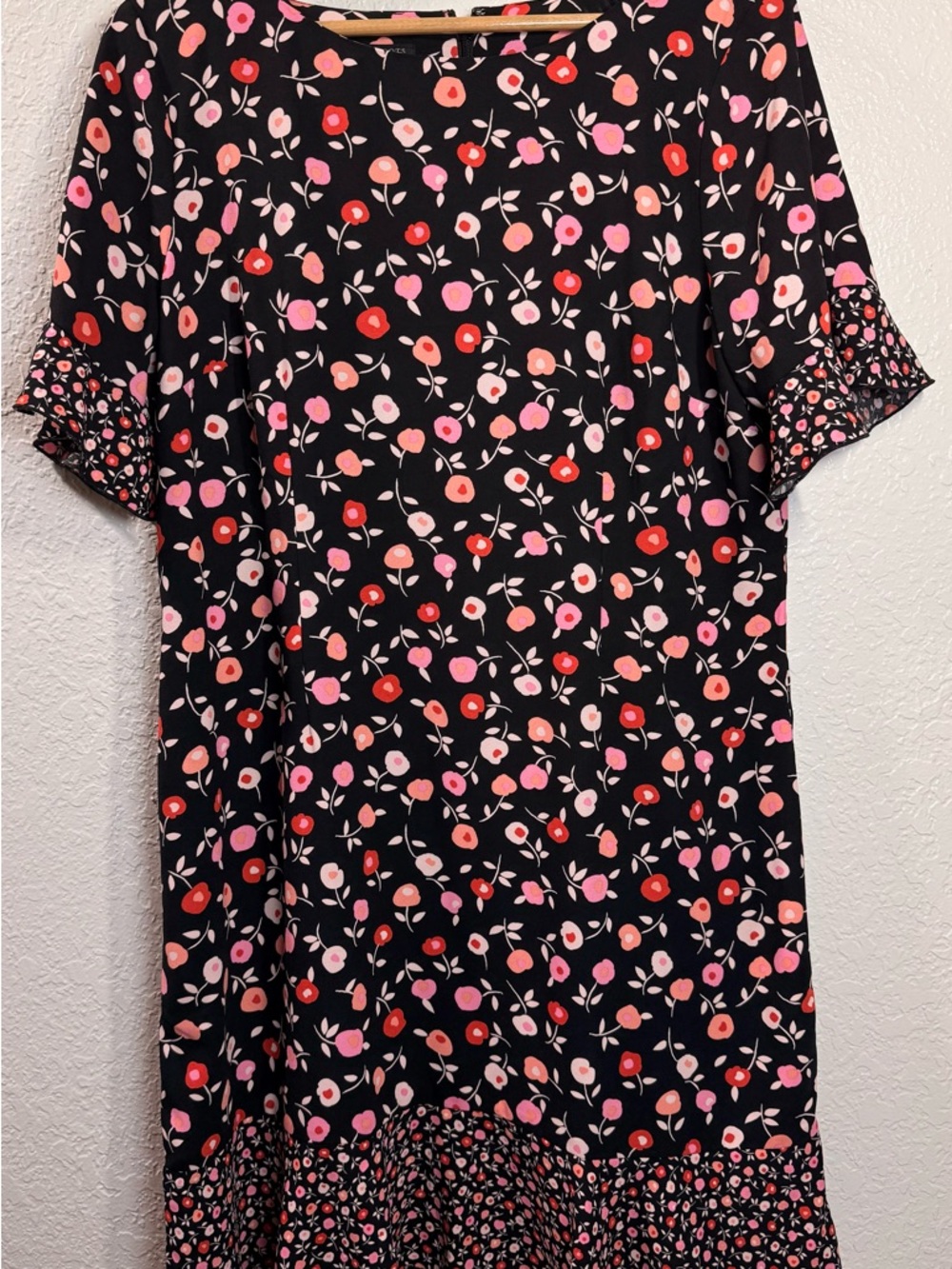 Talbots Black Floral Midi Dress with Pink and Coral Blooms size 14 - Picture 2 of 6